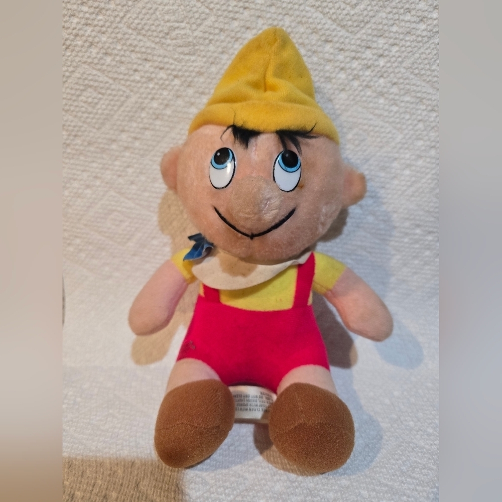 Vintage Walt Disney Productions Pinocchio Plush Stuffed Doll Toy 8”
